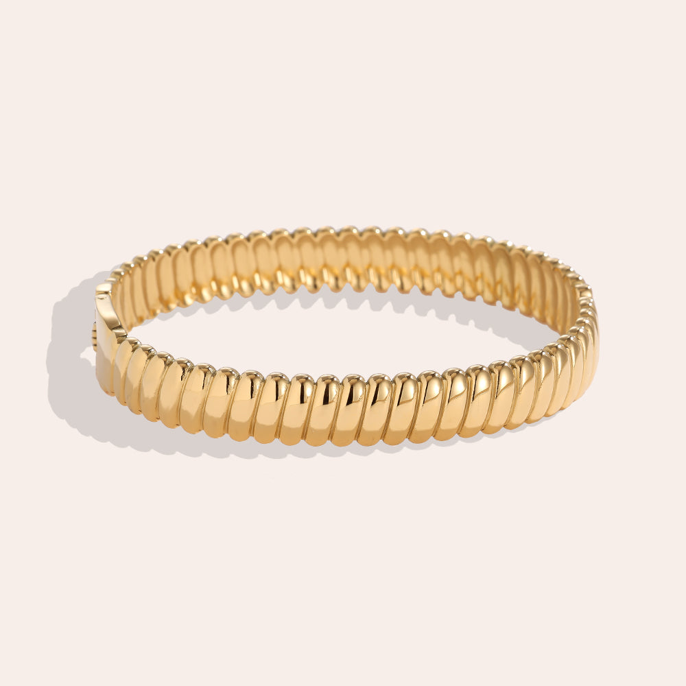 moderner Modern Chic Armreifen – zeitloses Accessoire für Alltag und besondere Anlässe