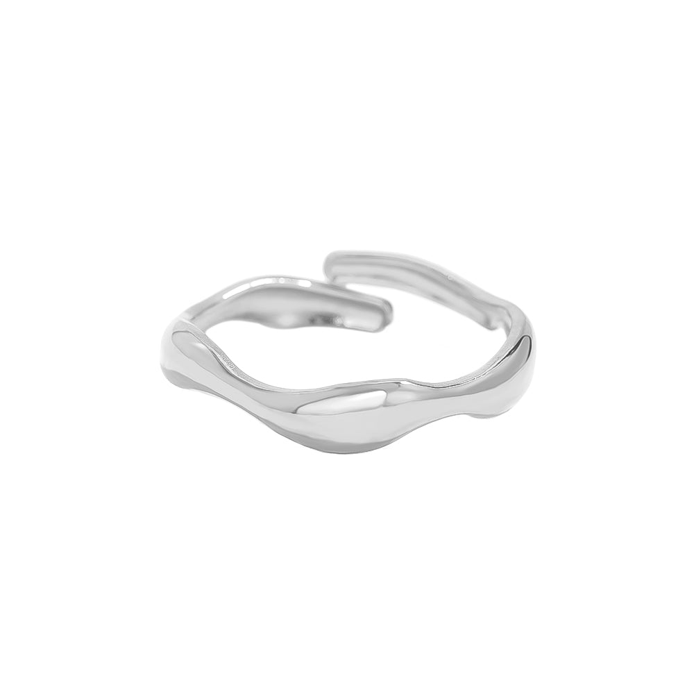 Flow Ring als stilvolles Accessoire für jeden Anlass