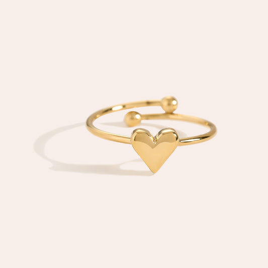 Heart Ring – Symbol der Liebe in elegantem Schmuckstück