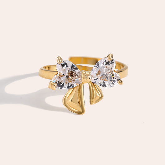Bowtie Ring – Zarter Ring mit feinem Schleifen-Motiv für einen stilvollen Auftritt