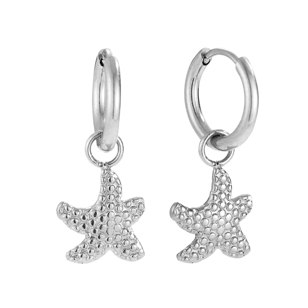 Schlichte Sea Star Ohrringe im Meeressternmotiv, die deinem Outfit eine besondere Note verleihen.