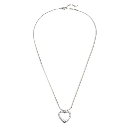 Chic Heart Halskette – Schlichte Halskette mit Herz-Design für einen charmanten Look