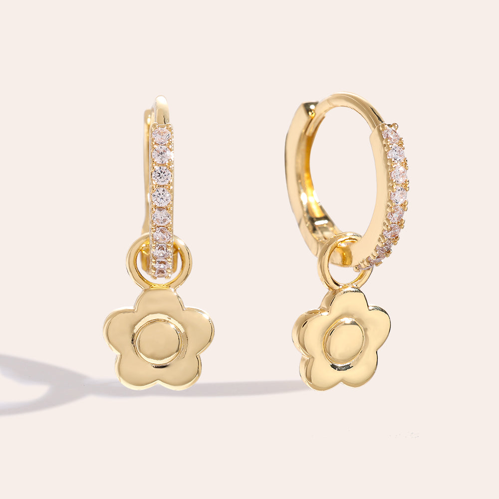 Blumen-Ohrringe, die deinem Outfit eine stilvolle und feminine Note verleihen.