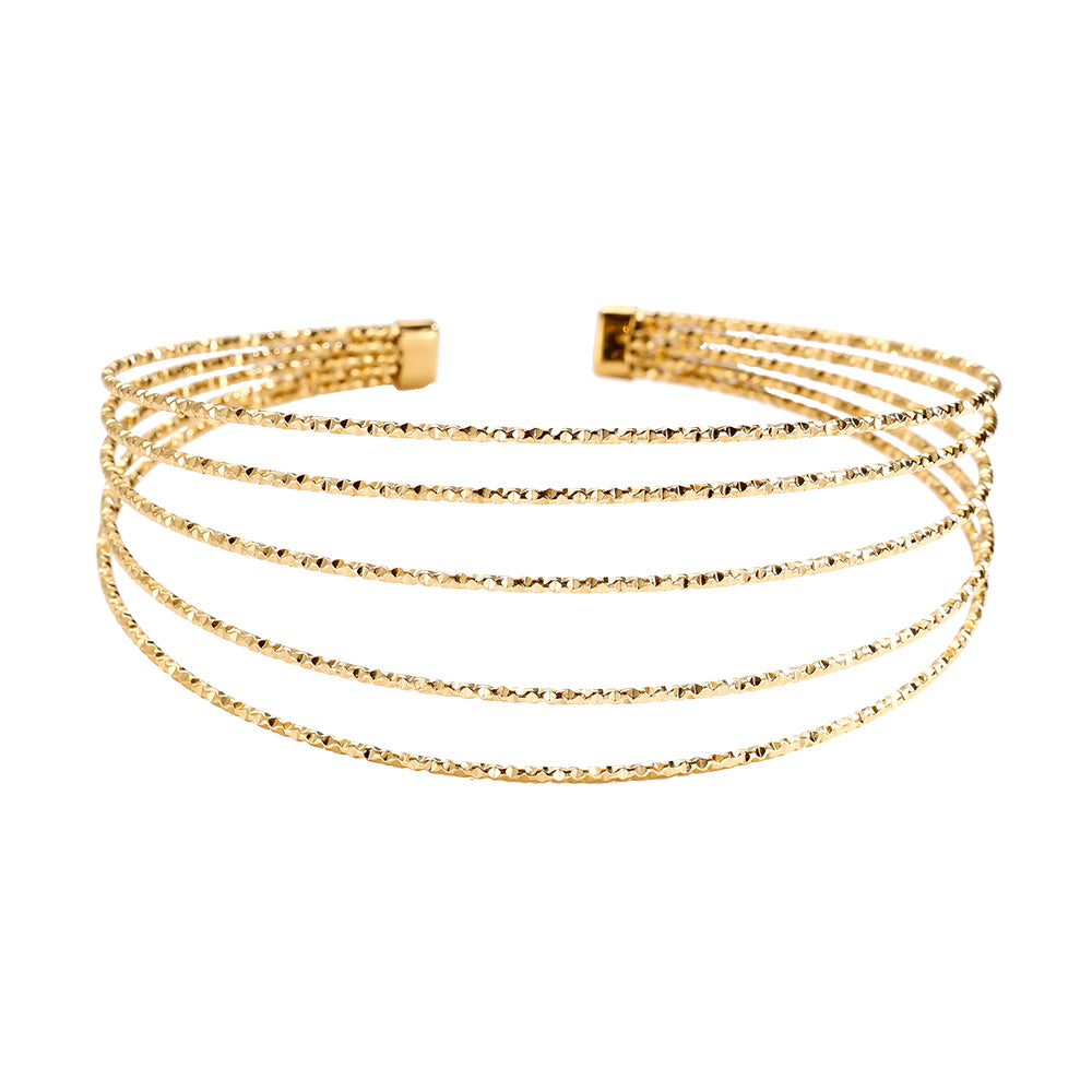 Circles Armreifen – Elegantes Schmuckstück mit Kreisdetails