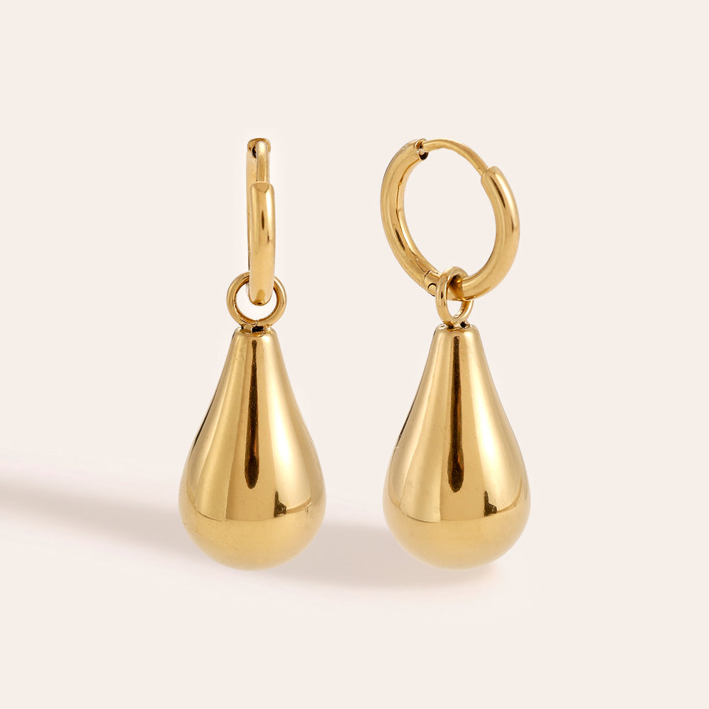 Classic Drop Ohrringe – Schlichte Ohrringe im Tropfen-Design für einen femininen Auftritt
