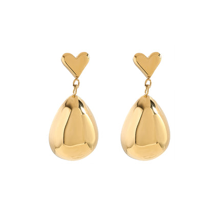 Drop Heart Ohrstecker – Elegante Ohrstecker mit Herz-Design für einen romantischen Look