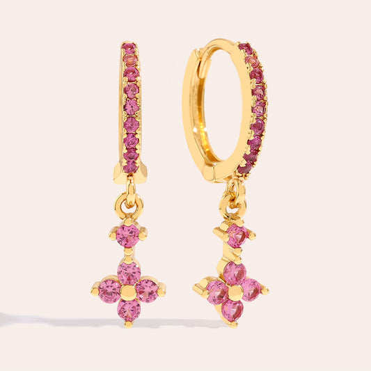 Stilvolle Flower Drop Ohrringe – modernes Design für deinen Look.