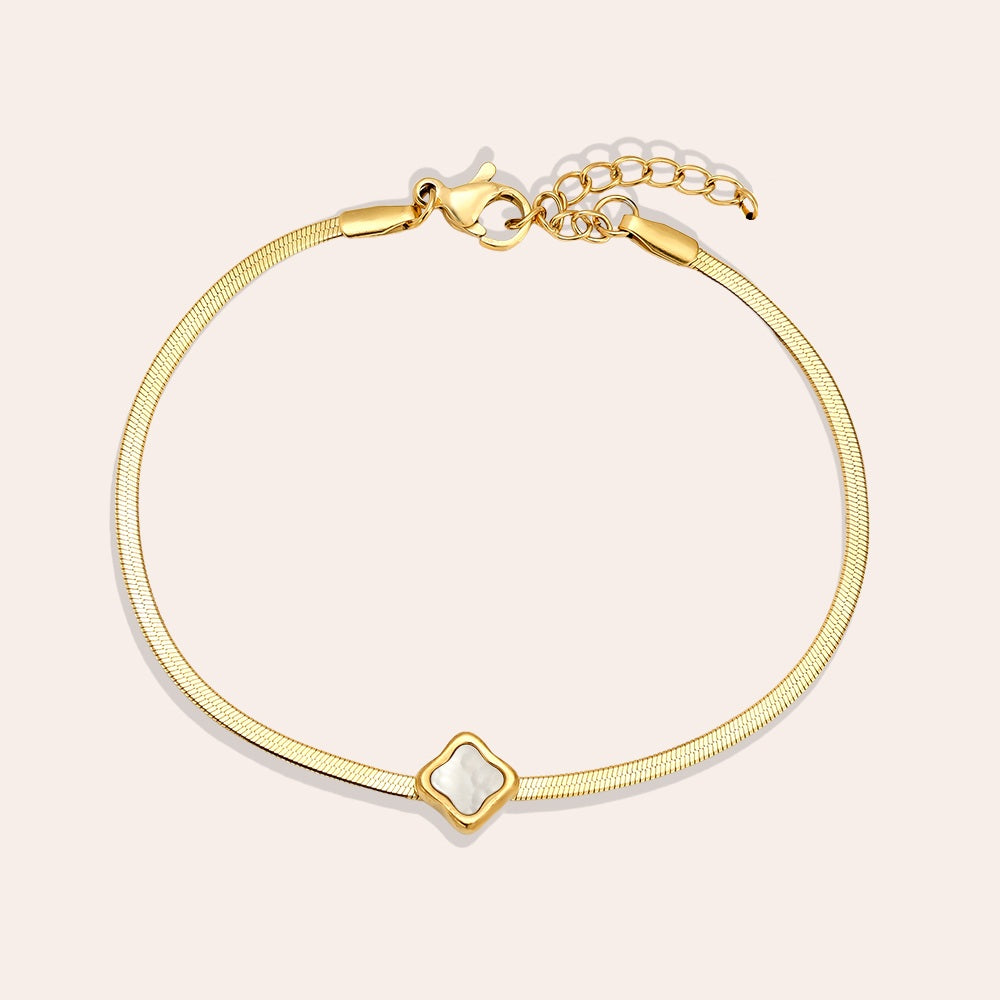 Modernes Flower Snake Armband – stilvolles Accessoire für dein Outfit