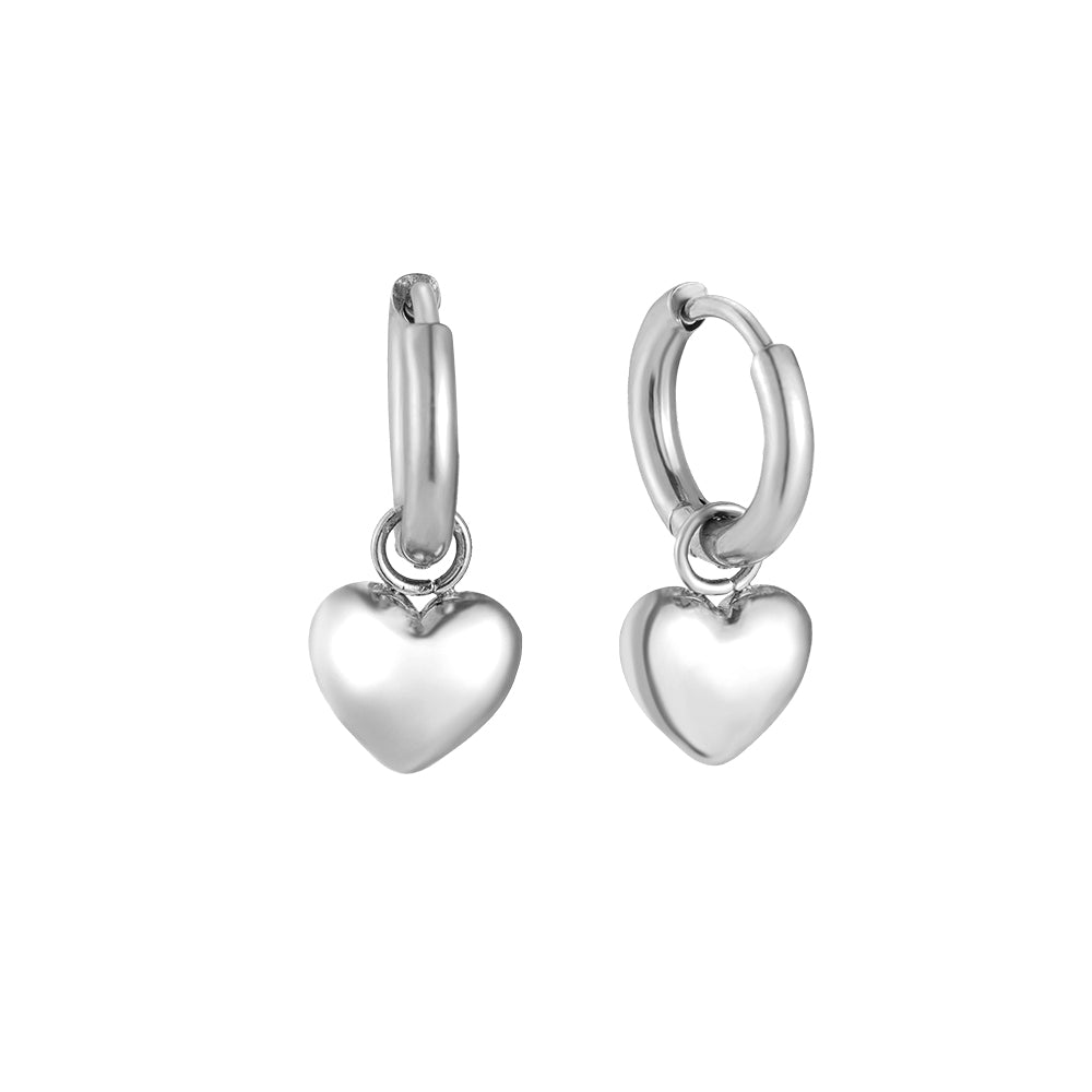 Love Ohrringe – Symbol der Liebe in elegantem Schmuckstück