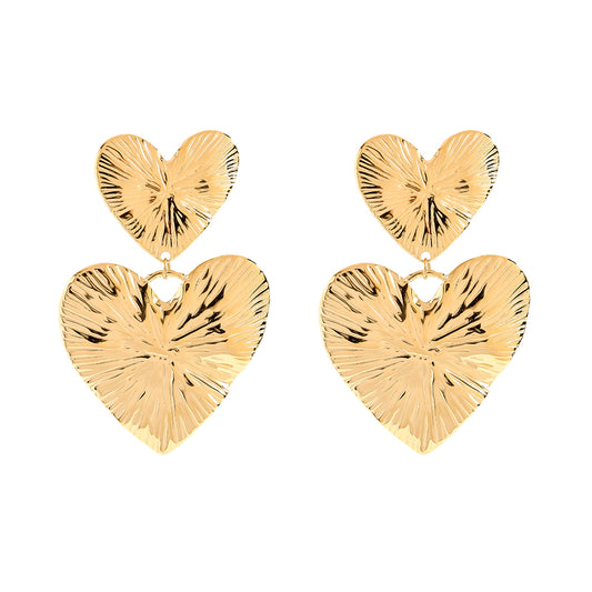Stripe Hearts Ohrstecker – Modernes Design für elegante Looks
