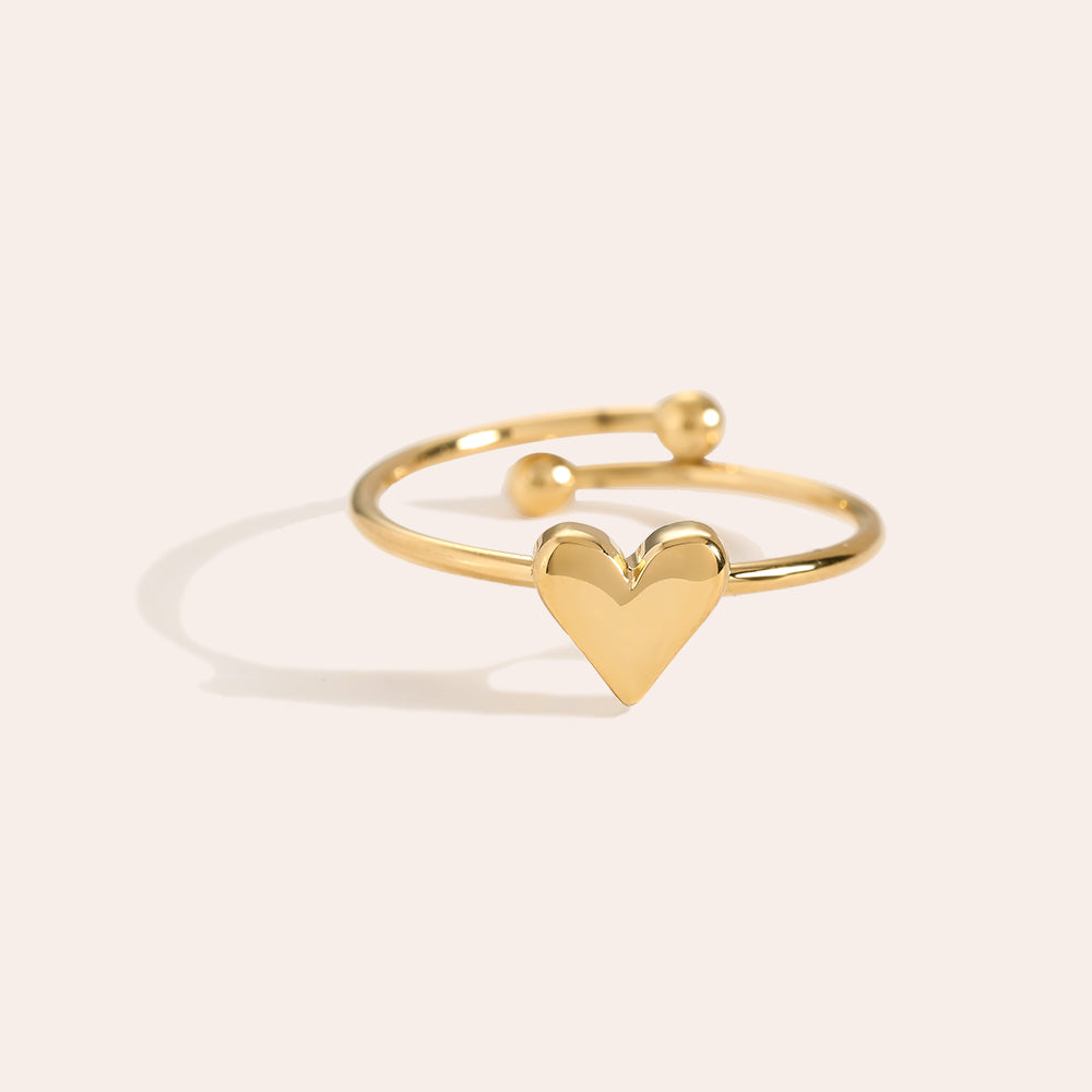 Heart Ring – Symbol der Liebe in elegantem Schmuckstück