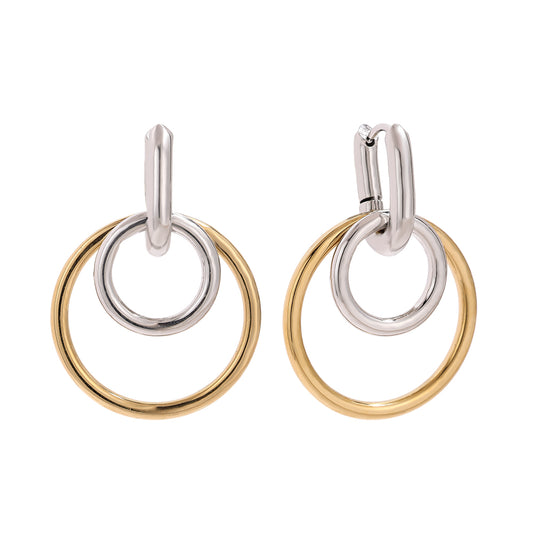 Trendige Round Cycles Ohrringe – modern und zeitlos im Kreissdesign.