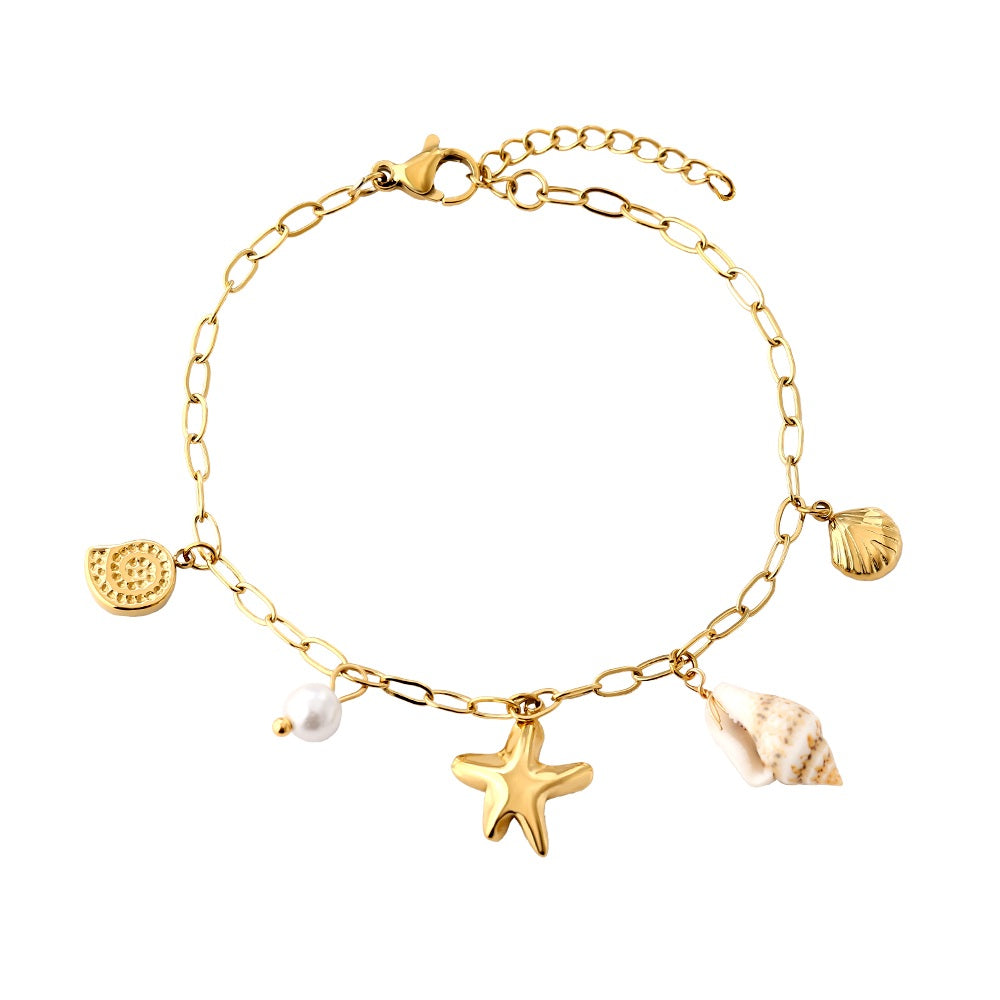 Das Sea Life Armband bringt mit seinem maritimen Charme eine erfrischende Note in deinen Look und erinnert an die Schönheit des Ozeans.