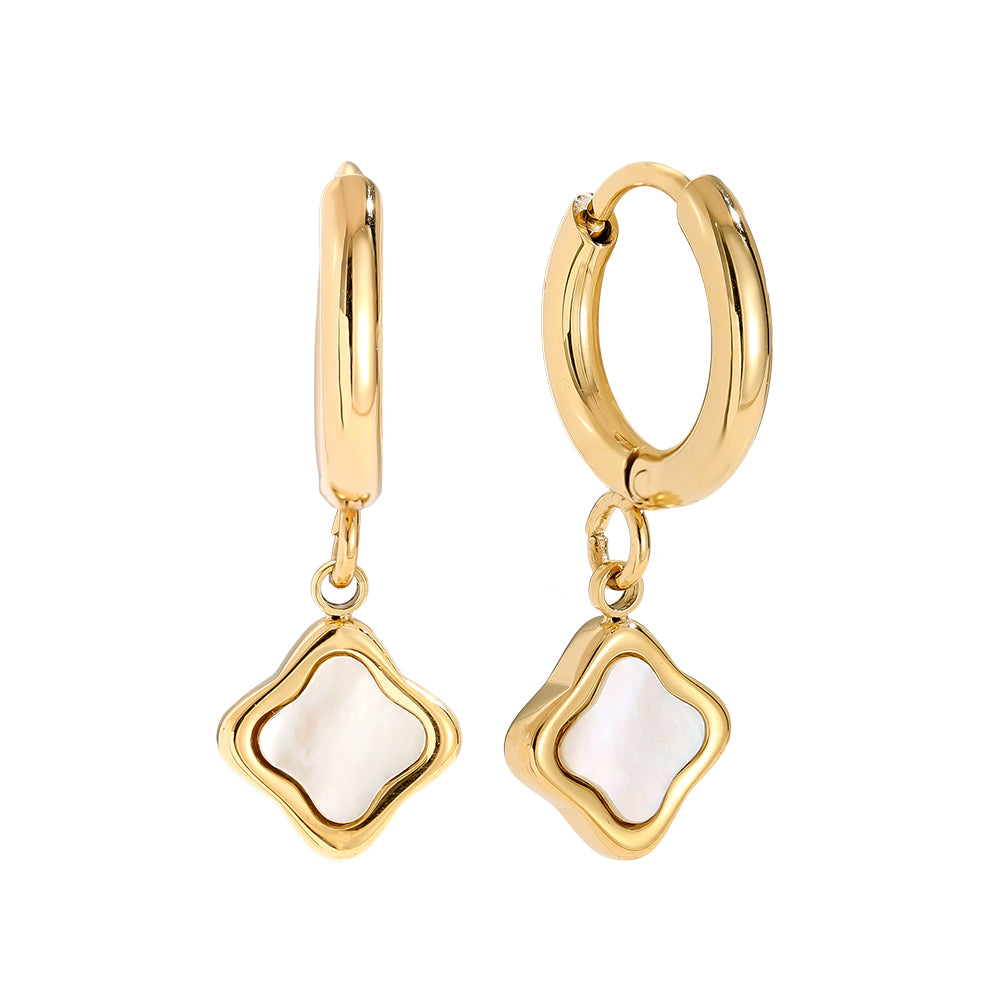 Shell Clover Ohrringe mit feinem Kleeblatt-Design – stilvoll und modern