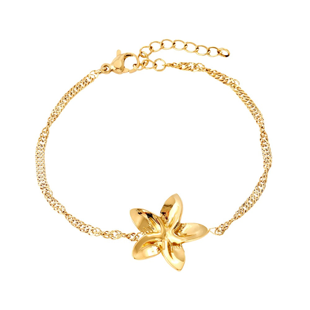 Das Single Flower Armband besticht durch sein minimalistisches Design und die edle Blütenform – perfekt für einen zarten, stilvollen Look.