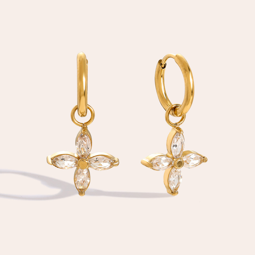 Sweet Four Ohrringe – Stilvolles Accessoire für besondere Anlässe