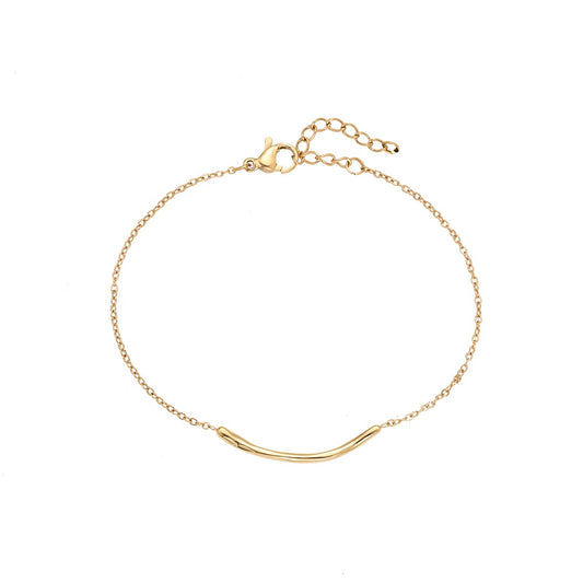 Dünnes Chain Armband mit eleganter Struktur für einen zarten Look.
